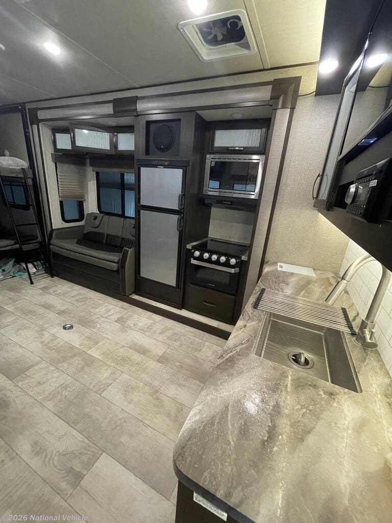 2019 Momentum G-Class 28G by Grand Design from National Vehicle in Edgewood, New Mexico