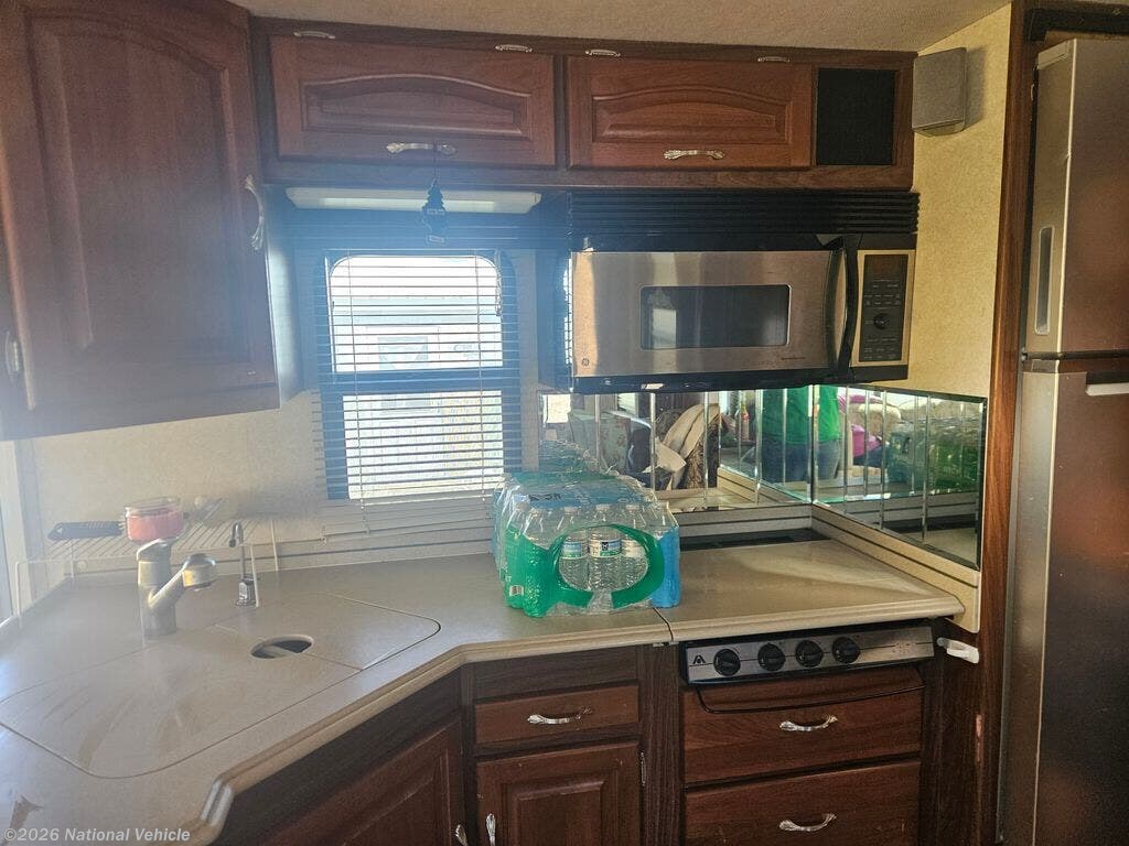 Used 2004 National RV Dolphin 6342LX available in Gilmer, Texas