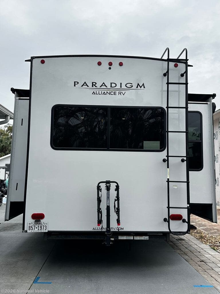 2022 Alliance RV Paradigm 390MP - Used Fifth Wheel For Sale by National Vehicle in Titusville, Florida