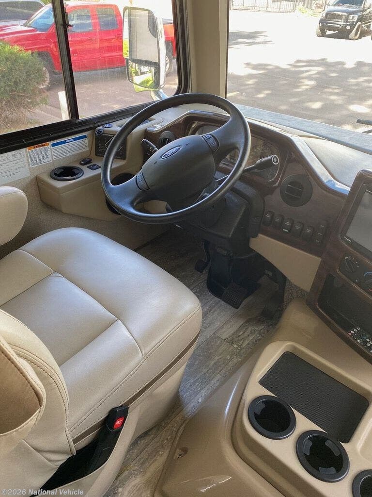 2020 Thor Motor Coach Hurricane 34R - Used Class A For Sale by National Vehicle in Lakewood, Colorado