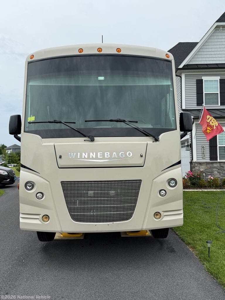 2019 Vista 31BE by Winnebago from National Vehicle in Frederick, Maryland