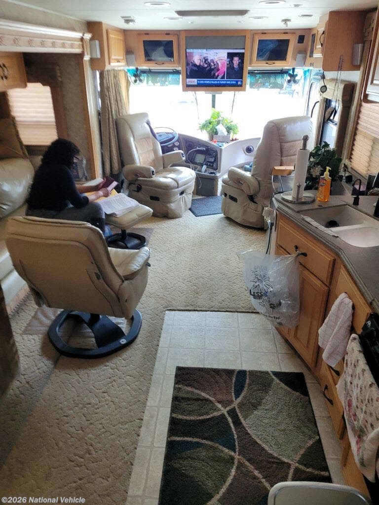 2005 Sportscoach Encore 380DS by Coachmen from National Vehicle in Hawthorne, California