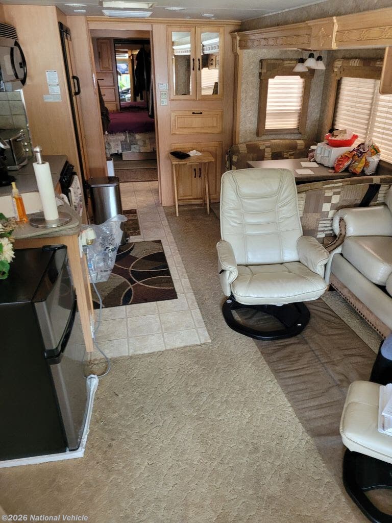 Used 2005 Coachmen Sportscoach Encore 380DS available in Hawthorne, California