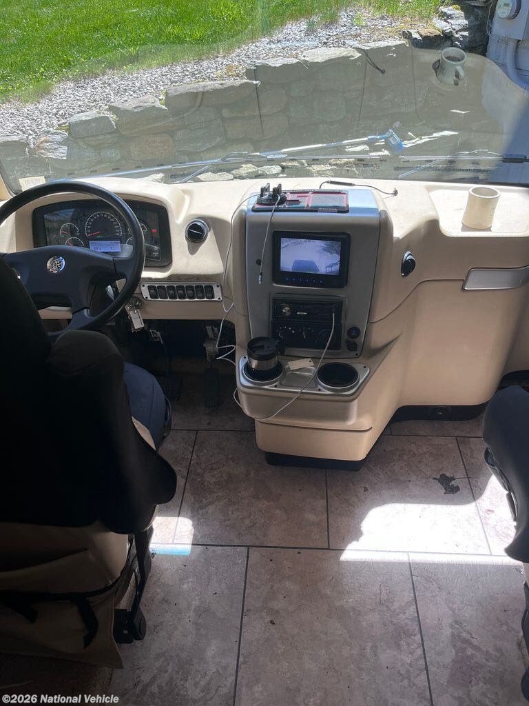 Used 2014 Tiffin Allegro Breeze 32BR available in Bondville, Vermont