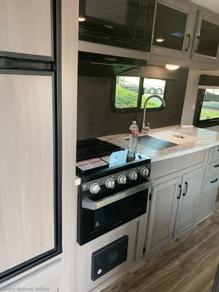 Used 2021 Jayco Jay Feather 18RBM available in Auberry, California