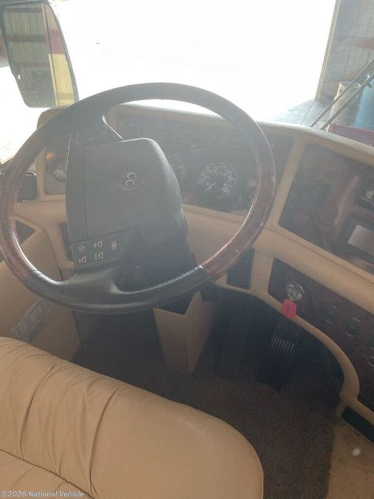 2003 Country Coach Magna Resort - Used Class A For Sale by National Vehicle in Athens, Illinois