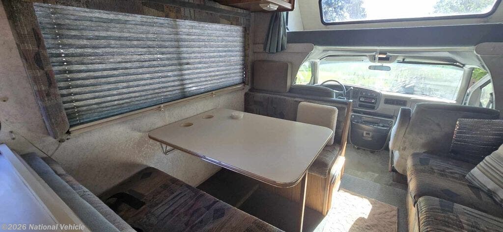 2000 Minnie Winnie 22R by Winnebago from National Vehicle in Truckee, California