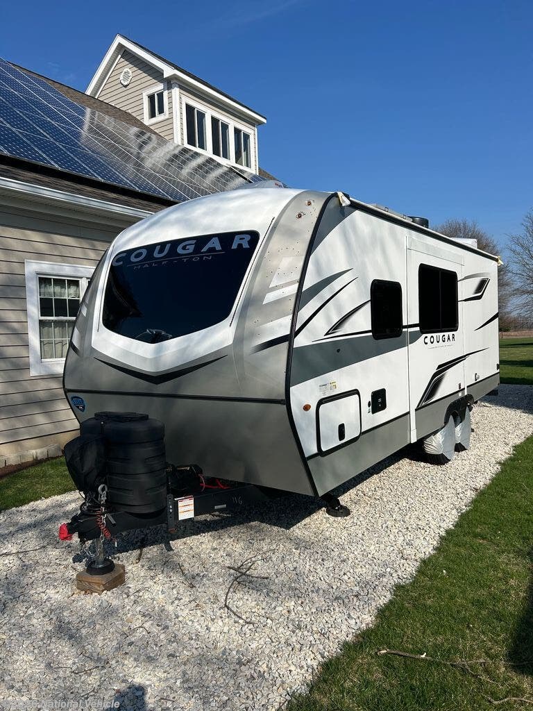 2024 Keystone Cougar 22RBS - Used Travel Trailer For Sale by National Vehicle in Southampton Township, New Jersey