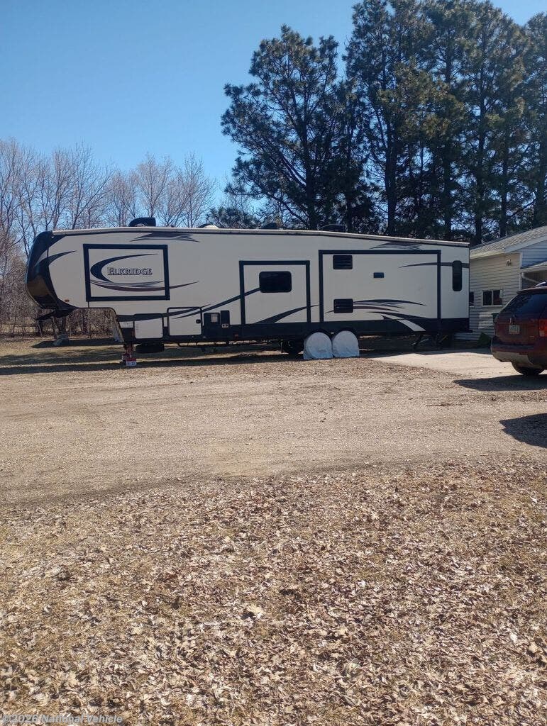2016 Heartland ElkRidge 39MBHS - Used Fifth Wheel For Sale by National Vehicle in Bismarck, North Dakota