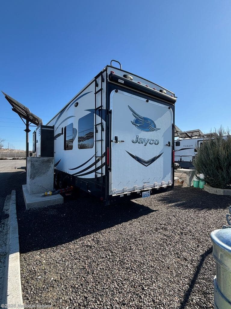 2016 Jayco Seismic Wave 355W - Used Toy Hauler For Sale by National Vehicle in Deer Park, Washington