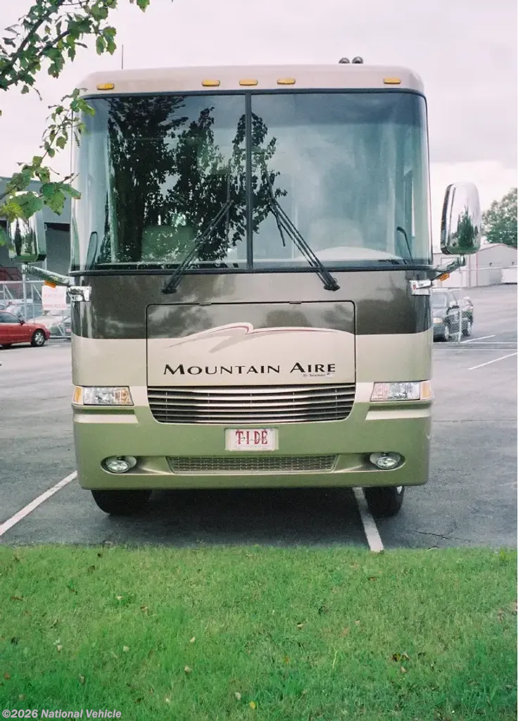 2004 Newmar Mountain Aire 3651 - Used Class A For Sale by National Vehicle in Madison, Alabama