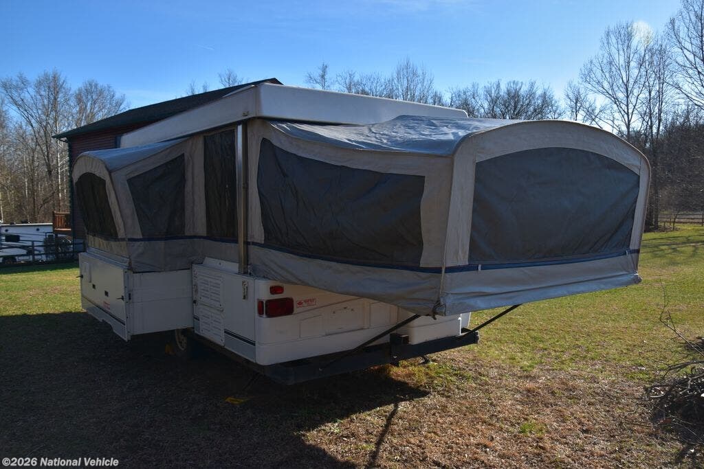 2003 Coleman Bayside Grand Tour Elite - Used Travel Trailer For Sale by National Vehicle in Riegelsville, Pennsylvania