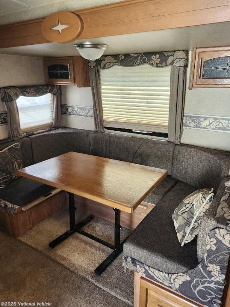 Used 2014 Forest River Rockwood Windjammer 2809W available in Mulberry, Florida