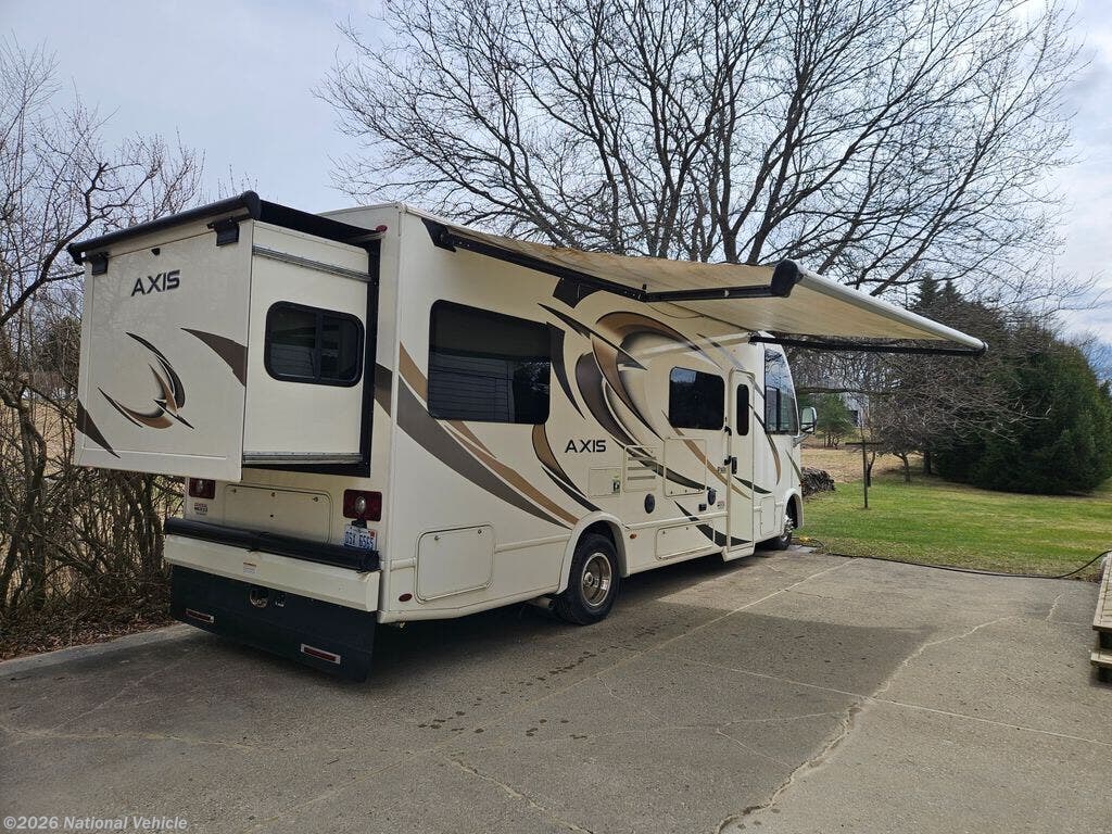 2018 Thor Motor Coach Axis 25.2 - Used Class A For Sale by National Vehicle in Milford, Michigan