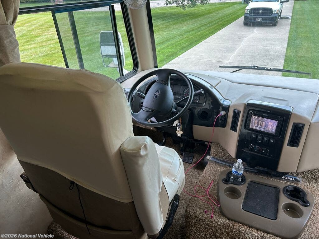 Used 2011 Four Winds Hurricane 32A available in Dayton, Ohio