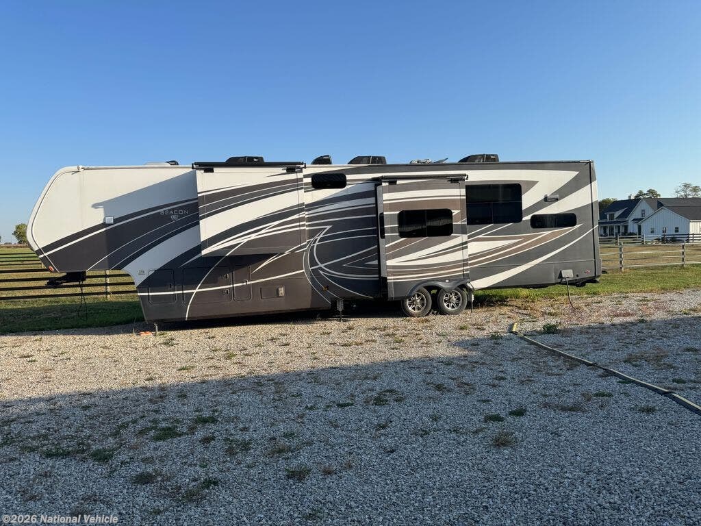 2022 Vanleigh Beacon 41LKB - Used Fifth Wheel For Sale by National Vehicle in Cicero, Indiana