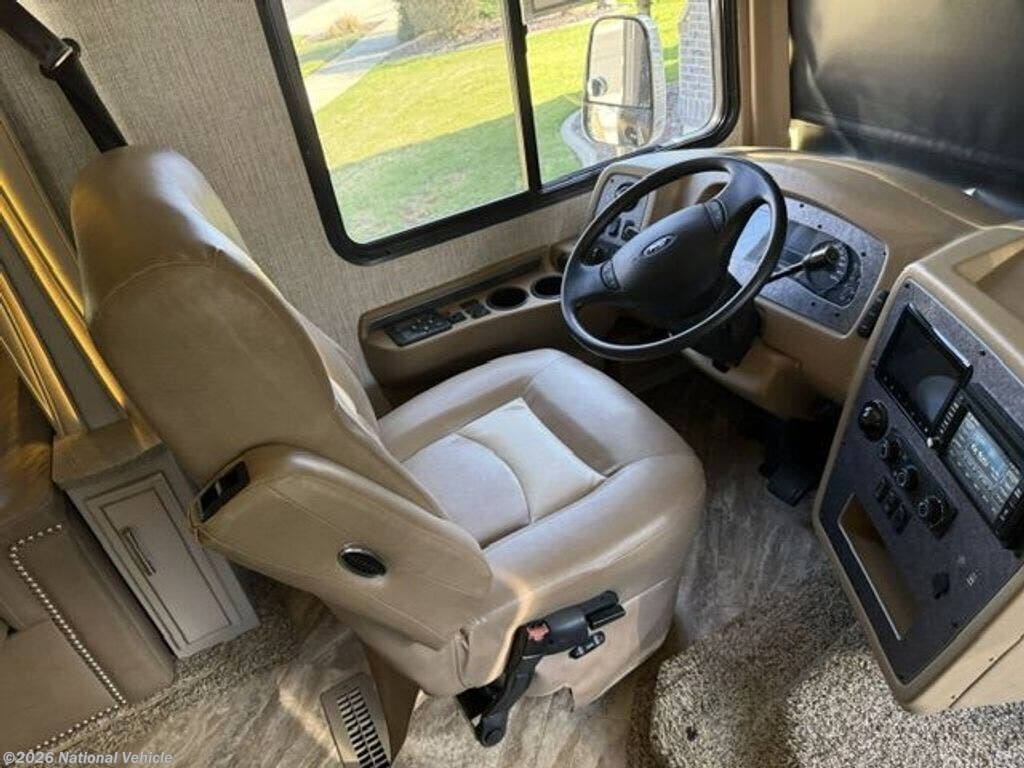 2020 Canyon Star 3513 by Newmar from National Vehicle in Spokane, Washington