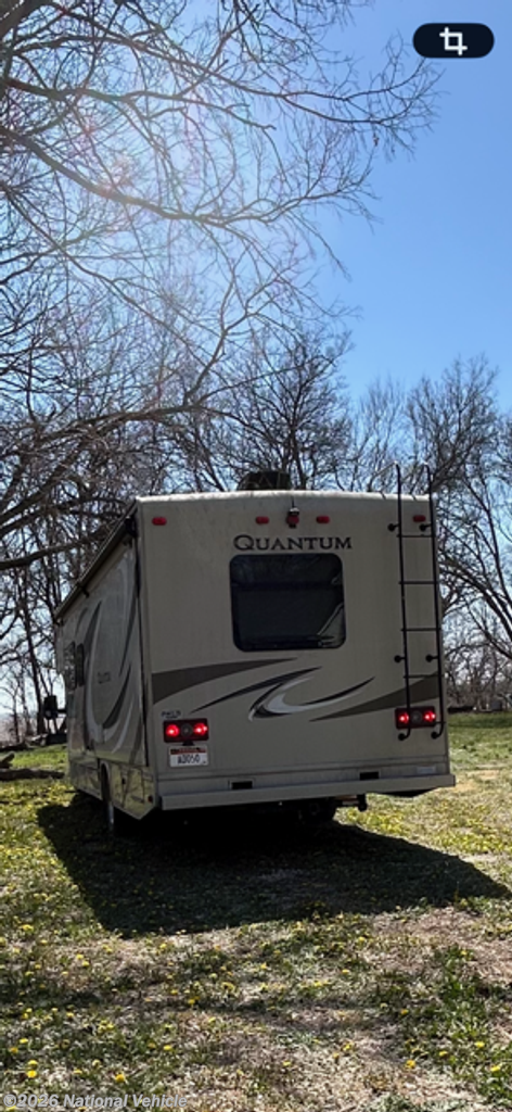 2017 Thor Motor Coach Quantum 31WS - Used Class C For Sale by National Vehicle in Chapman, Kansas