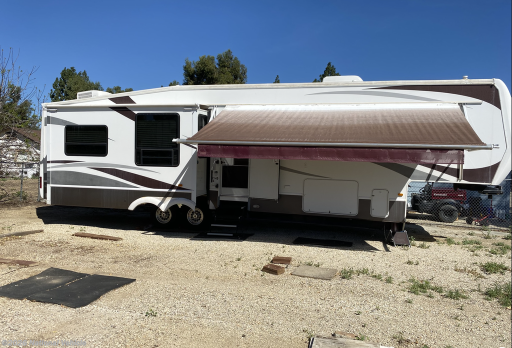 2008 Dutchmen Grand Junction 35TMS - Used Fifth Wheel For Sale by National Vehicle in Simi Valley, California