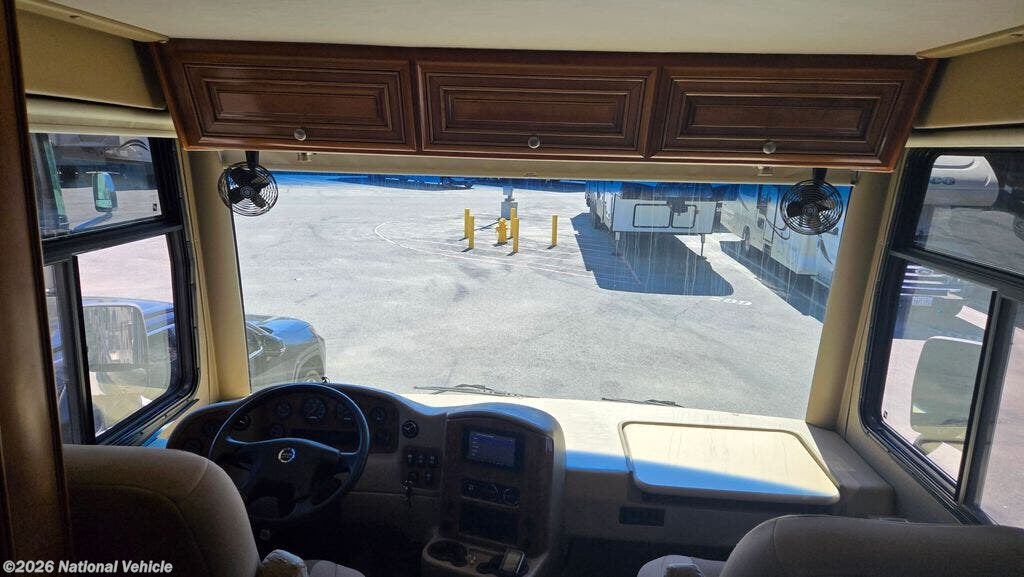 2015 Palazzo 33.2 by Thor Motor Coach from National Vehicle in Westlake Village, California