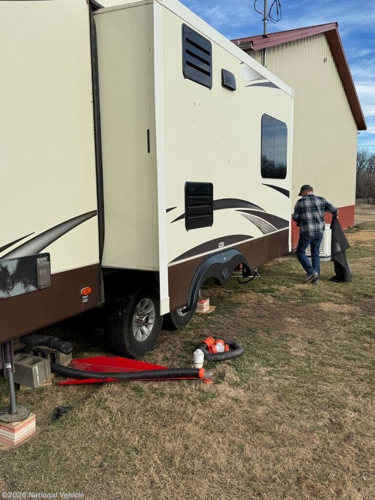 2015 Heartland Bighorn 3010RE - Used Fifth Wheel For Sale by National Vehicle in Assaria, Kansas