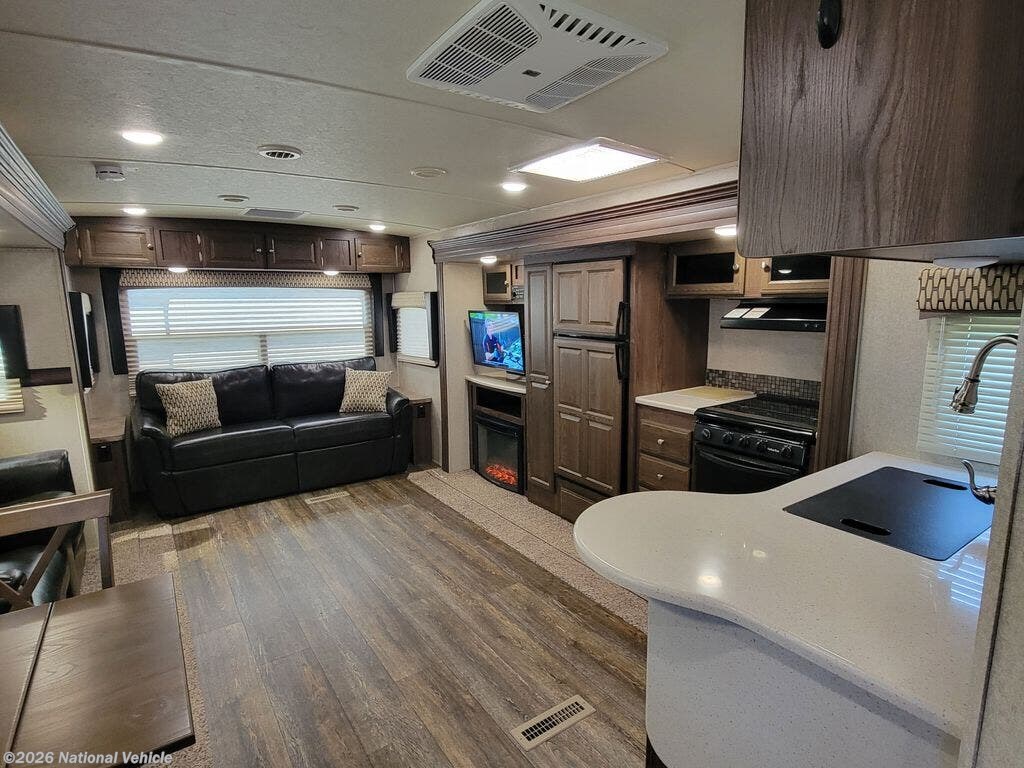 2018 Rockwood Ultra Lite 2906WS by Forest River from National Vehicle in Bennington, Kansas