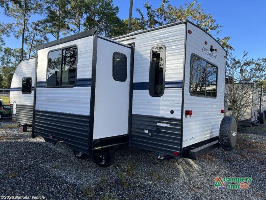 2022 Friendship 236RL by Gulf Stream from National Vehicle in Ocala, Florida