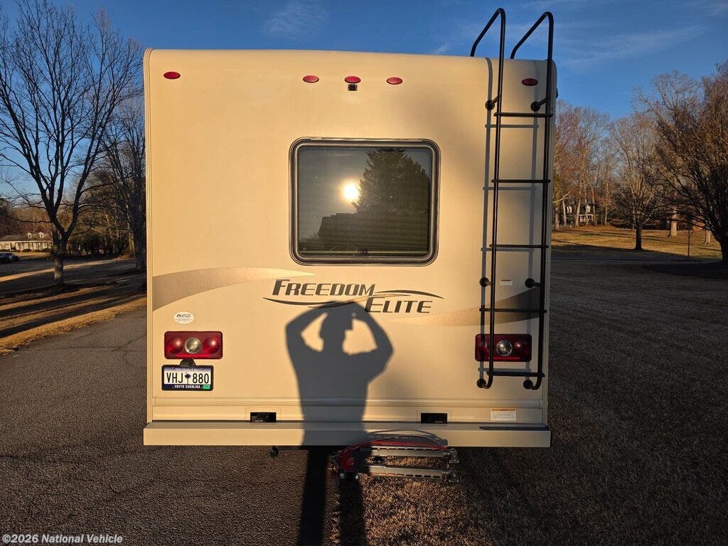 Used 2017 Thor Motor Coach Freedom Elite 30FE available in Easley, South Carolina
