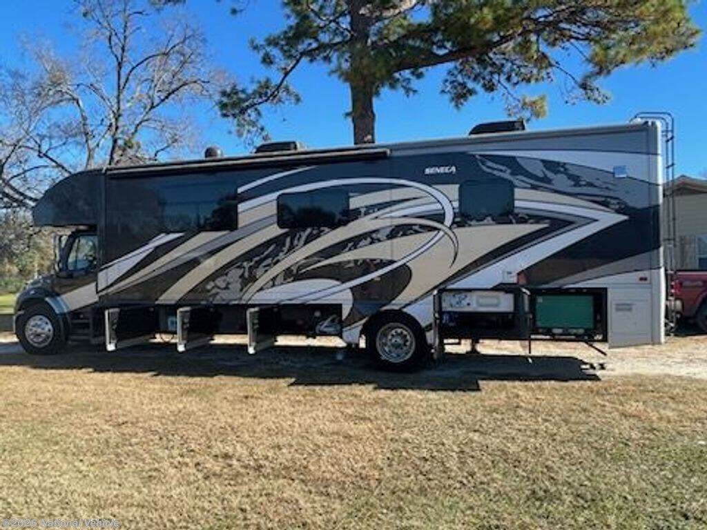 2021 Jayco Seneca 37K - Used Class C For Sale by National Vehicle in Fairfield, Texas