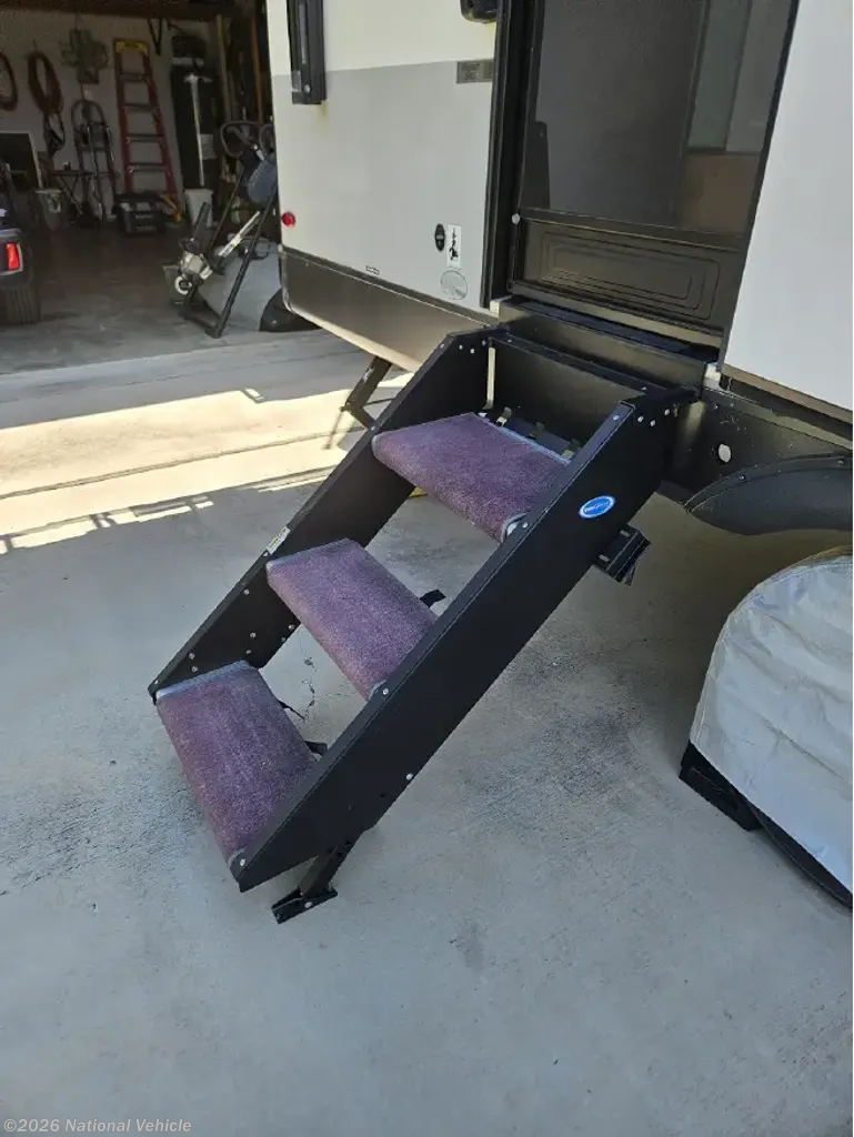 2021 Flagstaff Micro Lite 25FBLS by Forest River from National Vehicle in Kingsland, Texas