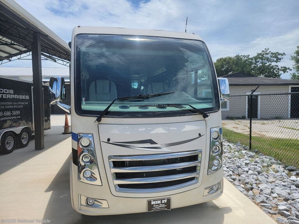 2018 Thor Motor Coach Vegas 24.1 - Used Class A For Sale by National Vehicle in Panama City, Florida