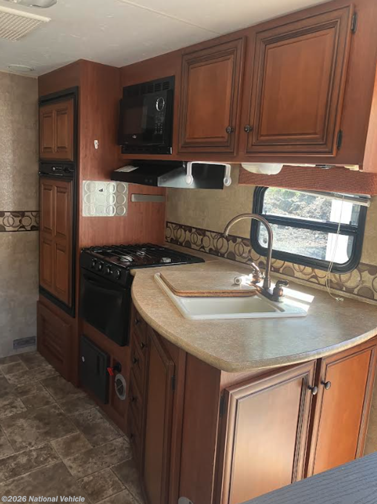 2012 K-Z Spree 280RLS - Used Travel Trailer For Sale by National Vehicle in Maupin, Oregon