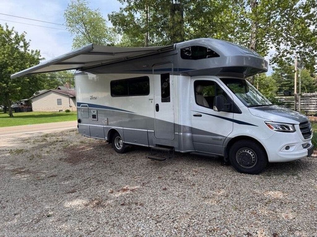 2021 Winnebago View 24D - Used Class C For Sale by National Vehicle in Millersport, Ohio
