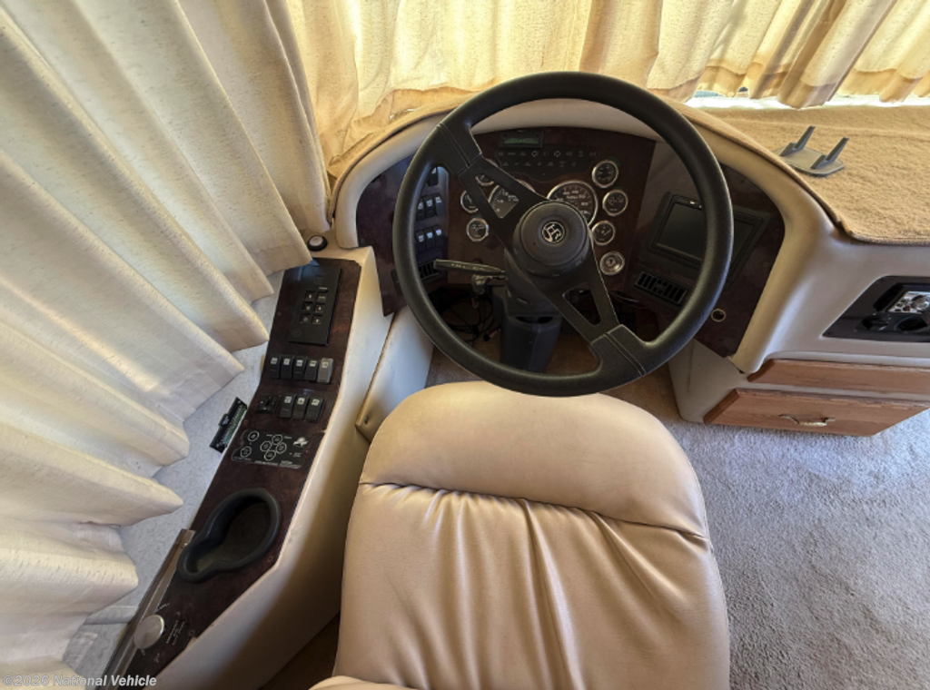 2002 Holiday Rambler Endeavor 34PBD - Used Class A For Sale by National Vehicle in Santee, California