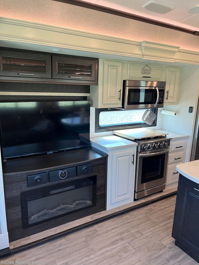 Used 2021 Jayco Pinnacle 36FBTS available in Azle, Texas