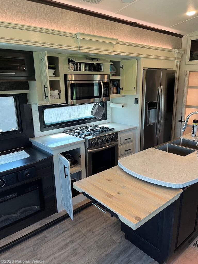 2021 Pinnacle 36FBTS by Jayco from National Vehicle in Azle, Texas