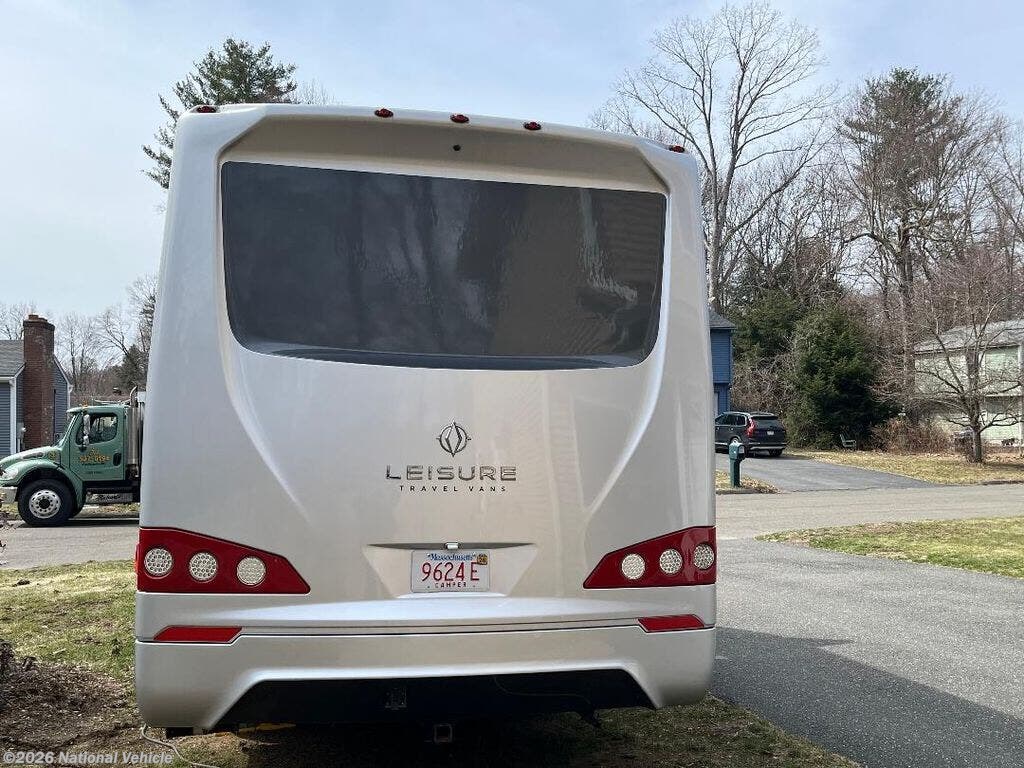 2017 Leisure Travel Unity U24TB - Used Class B+ For Sale by National Vehicle in Easthampton, Massachusetts