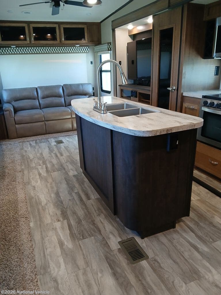 2020 Chaparral 336TSIK by Coachmen from National Vehicle in St Joseph, Missouri