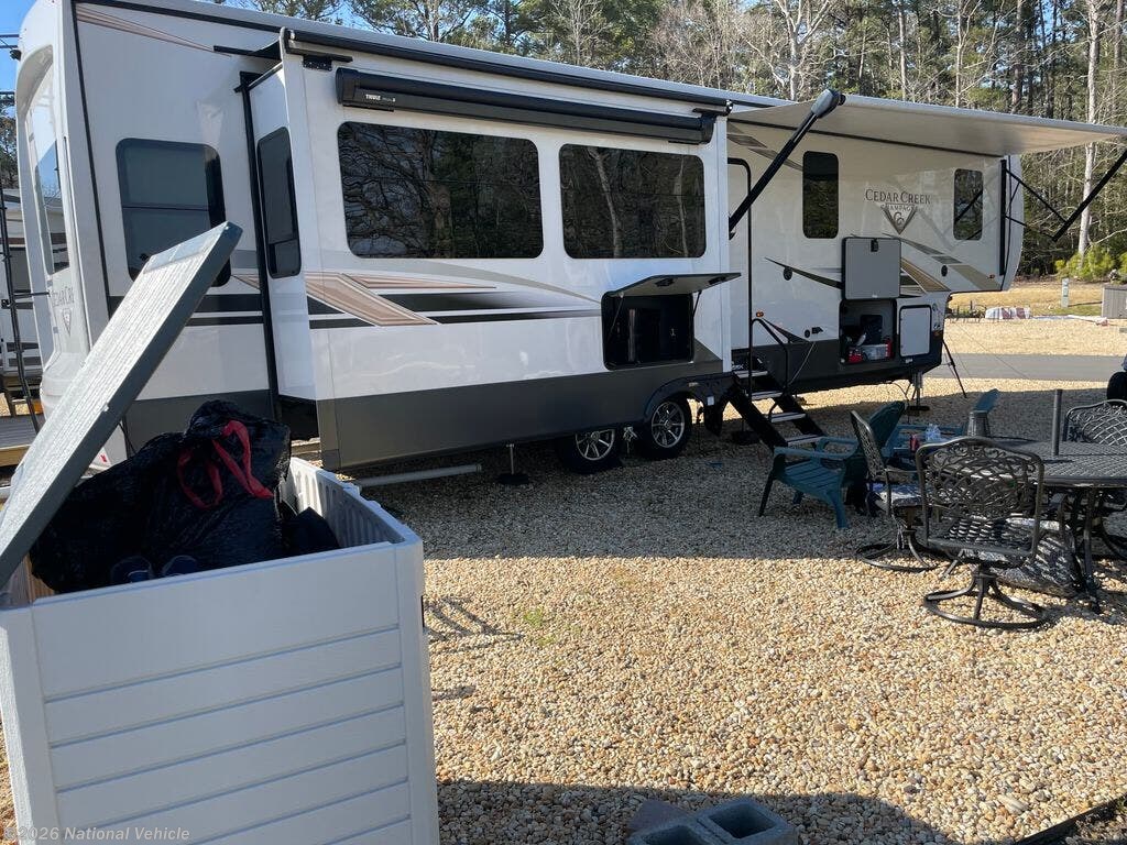 2022 Forest River Cedar Creek Champagne 38EL - Used Fifth Wheel For Sale by National Vehicle in Charles City, Virginia