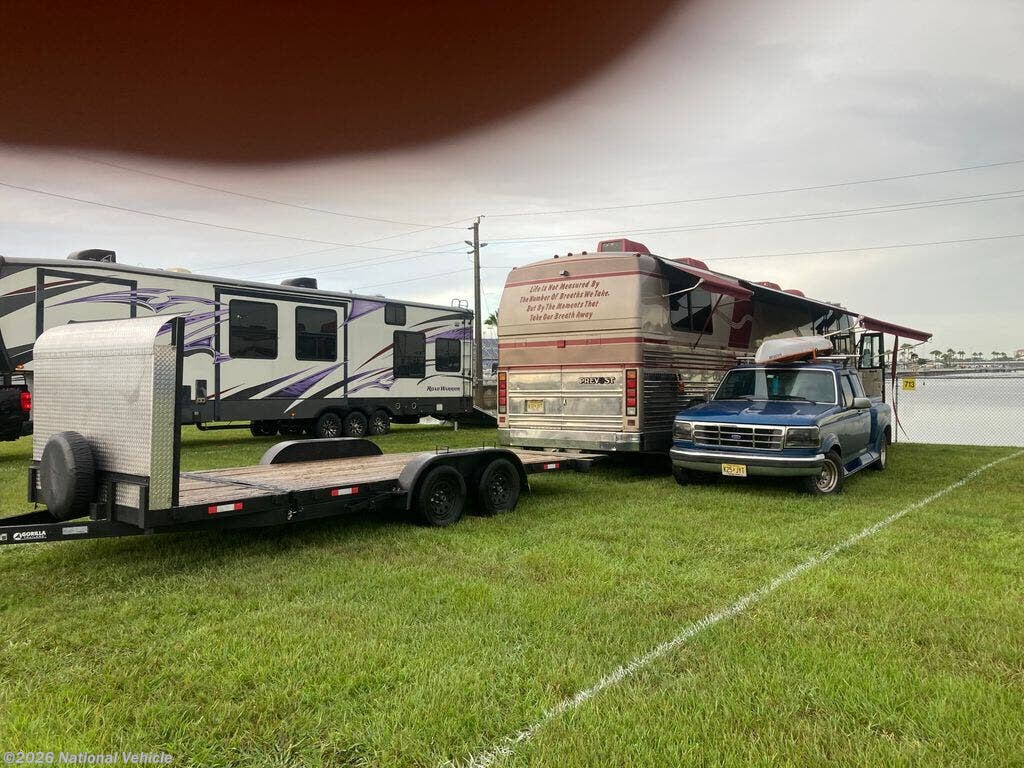 1990 Prevost Le Mirage - Used Class A For Sale by National Vehicle in Homestead, Florida