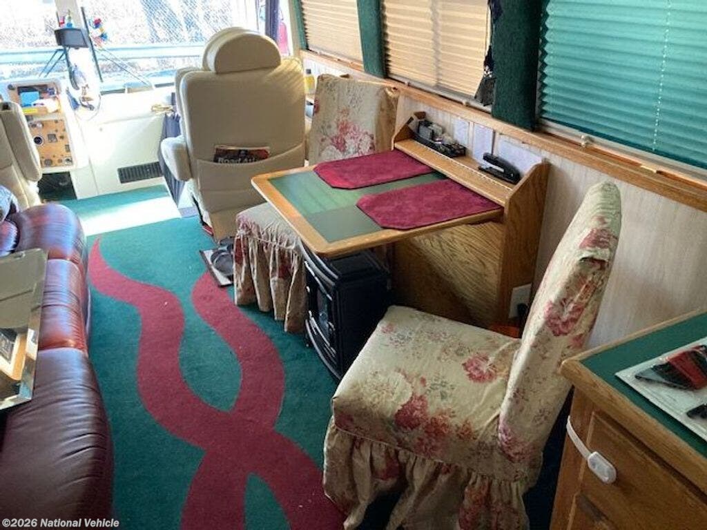 1990 Le Mirage by Prevost from National Vehicle in Homestead, Florida