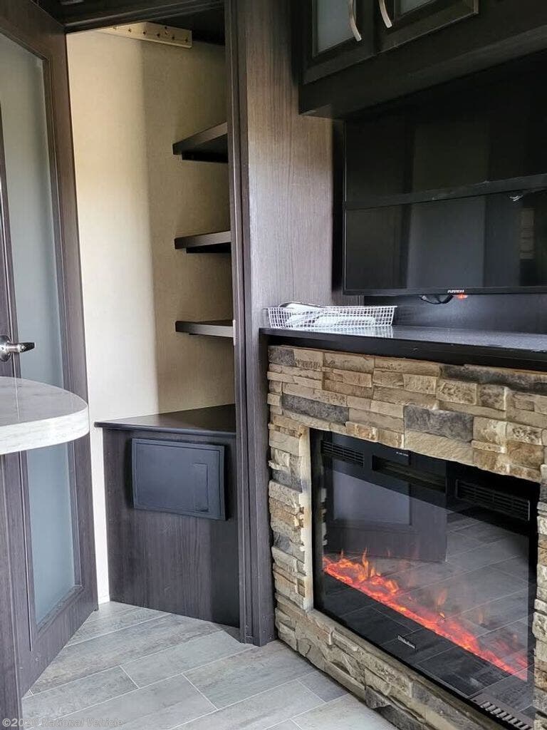 Used 2018 Dutchmen Voltage 3655 available in Spokane, Washington