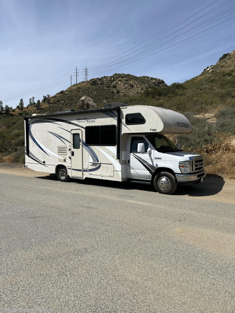 2018 Thor Motor Coach Freedom Elite 26HE - Used Class C For Sale by National Vehicle in Santee, California