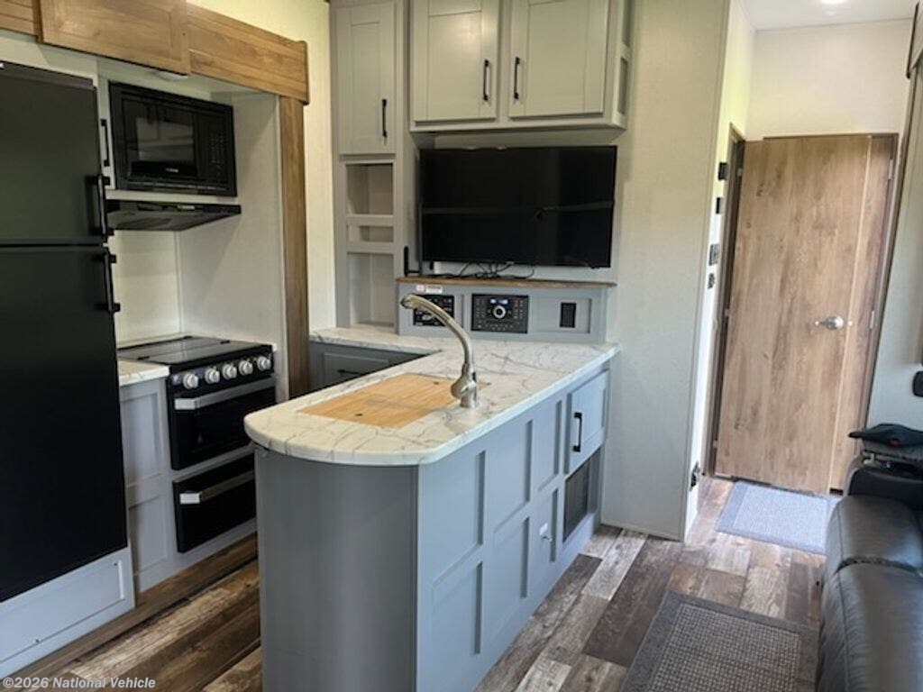 2020 Impact 330 by Keystone from National Vehicle in Clackamas, Oregon