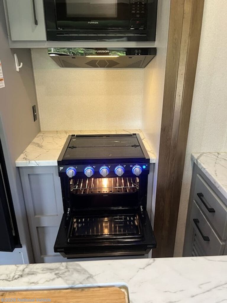 Used 2020 Keystone Impact 330 available in Clackamas, Oregon