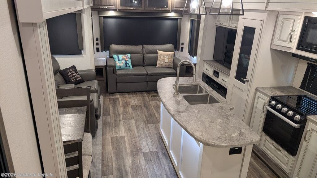 2022 Cougar Half-Ton 29RLI by Keystone from National Vehicle in Halfway, Missouri