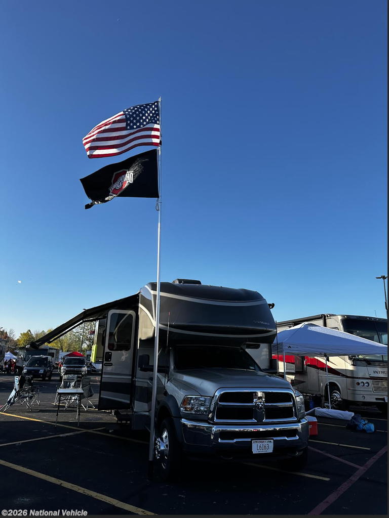 2019 Dynamax Corp Isata 5 36DSD 4x4 - Used Class C For Sale by National Vehicle in Waukesha, Wisconsin