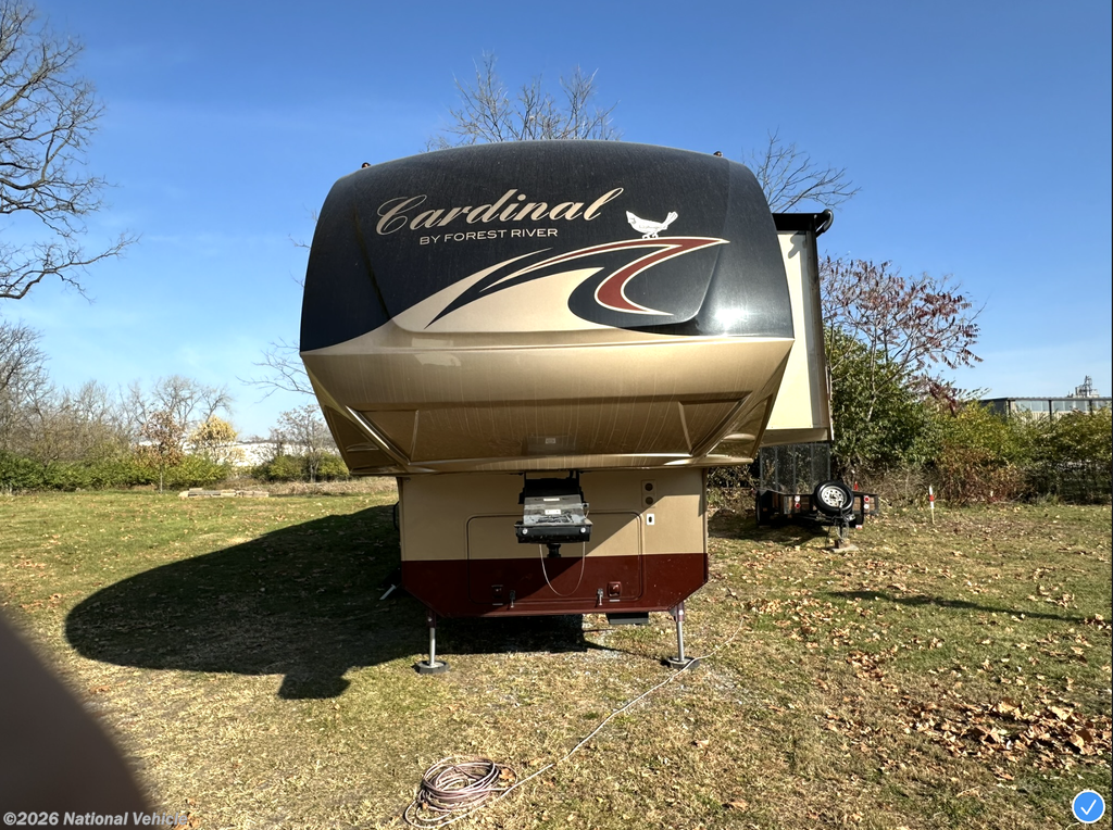 Used 2015 Forest River Cardinal 3450RL available in Lebanon, Pennsylvania