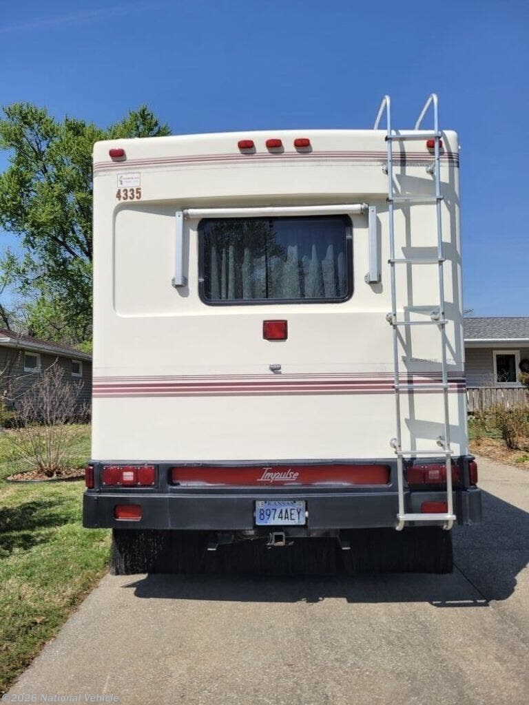 1990 Georgie Boy Impulse 3290 - Used Class A For Sale by National Vehicle in Parsons, Kansas