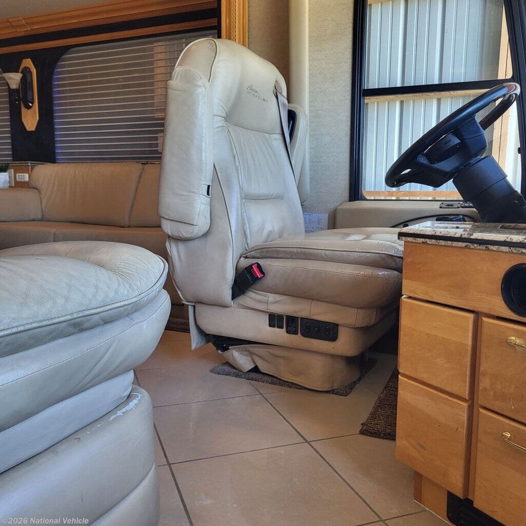 Used 2007 American Coach American Heritage 45E 600HP available in Decorah, Iowa